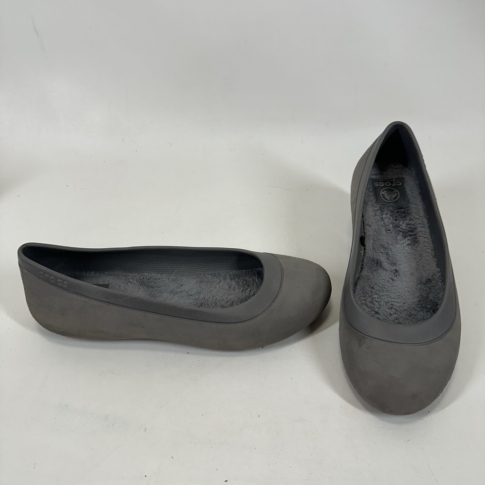 Crocs Mammoth Womens Gray Slip On Casual Shoes Fleece‎ Lined Ballet Flats Size 9